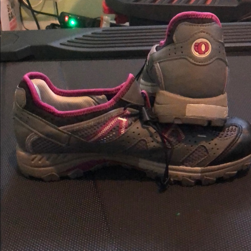 Spin Workout  Shoes with clips